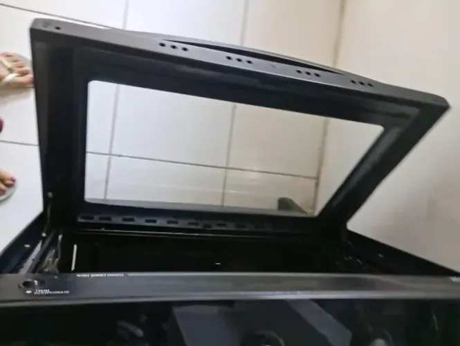 Fogão Agata Glass Piso 5 Bocas Preto Esmaltec Bivolt