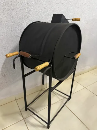 Churrasqueira com grelha
