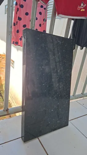 Prateleira no mármore preto de São Gabrie( faço entrega,dependendo do bairro)