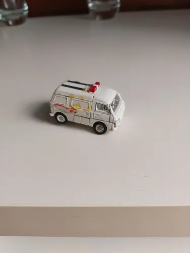 Vendo.robozinho vintage 1980 para colecionadores