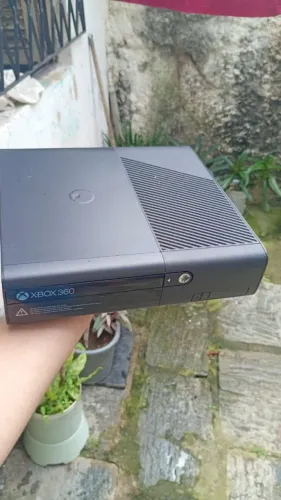 Vendo Xbox 360