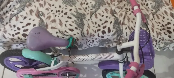 Bicicleta Caloi infantil  aro16