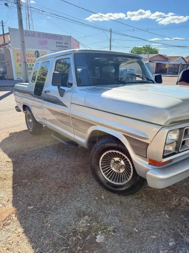 Ford F-1000 Cd/blazer 3.9 Dies. 1986
