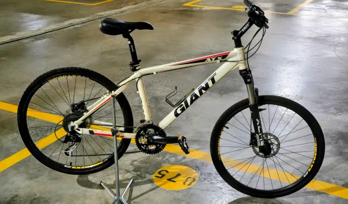 Bicicleta Giant 2016 roda 26