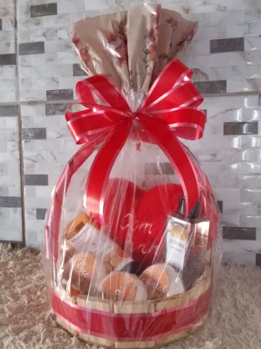 Cesta Bory Splash e Hidratante Eudora