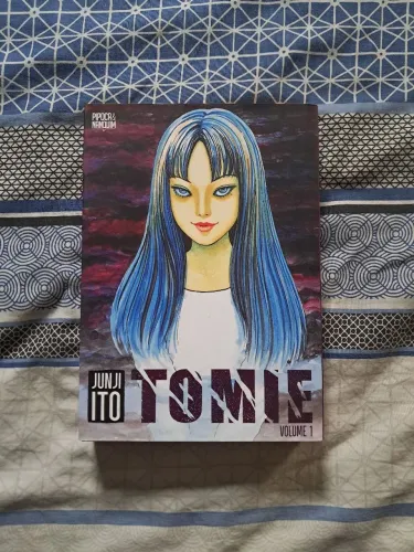 Junji Ito Volume 01