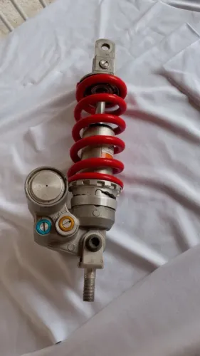 Amortecedor traseiro Yamaha R6 04/06