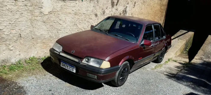 Chevrolet Monza GLS/ Hi-tech 2.0 EFI 2P E 4P 1994
