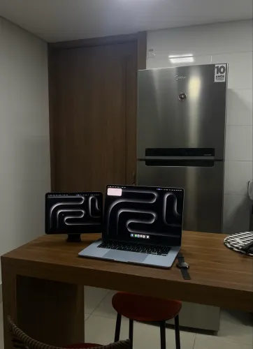Macbook Air 2025 