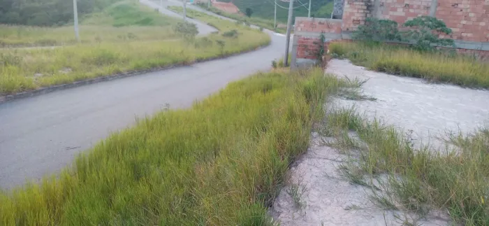 Vendo Lote na Avenida