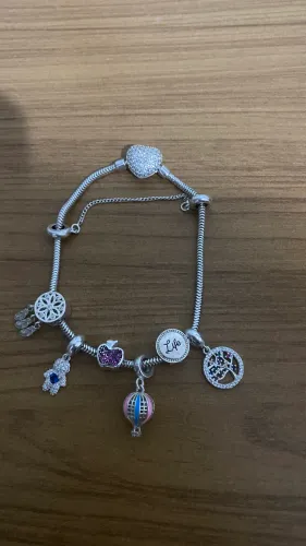 Pulseira semelhante a pandrora prata 925