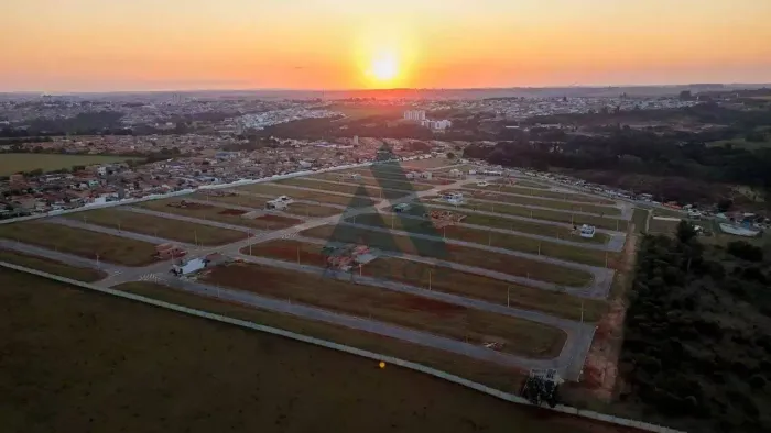 Terreno à venda, 150 m² por R$ 97.000,00 - Residencial Tivolli - Itapetininga/SP