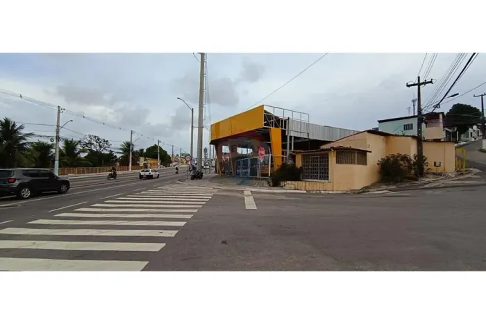 Galpão Comercial na Felizardo Moura
