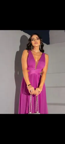 Vestido de festa fúcsia