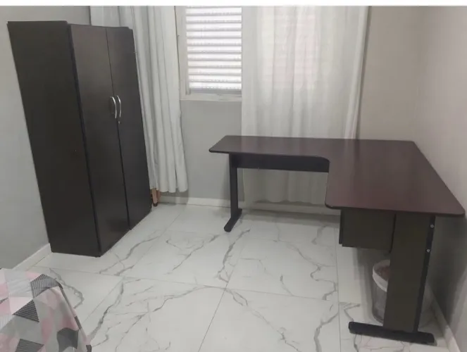 Armário multi uso e mesa