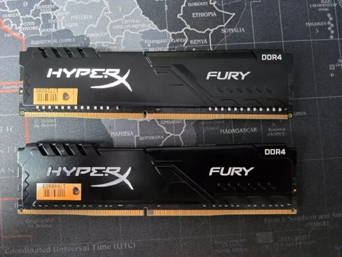 Memória RAM Fury DDR4 preto 8GB 1 HyperX HX426C16FB2/8