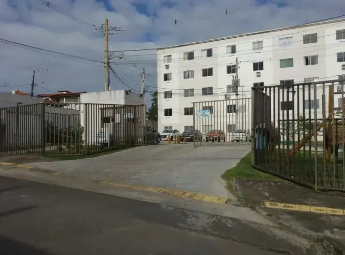 PASSO APARTAMENTO PIATÃ 2/4 COND. FECHADO REFORMADO OPORTUNIDADE