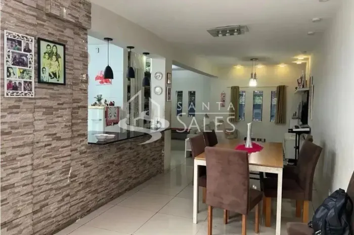 Casa à venda em São Paulo-SP, Conjunto Residencial Butantã: 3 quartos, 2 suítes, 4 banheir