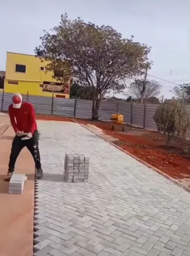 Serviço pavimentação intertravadas calcamentos