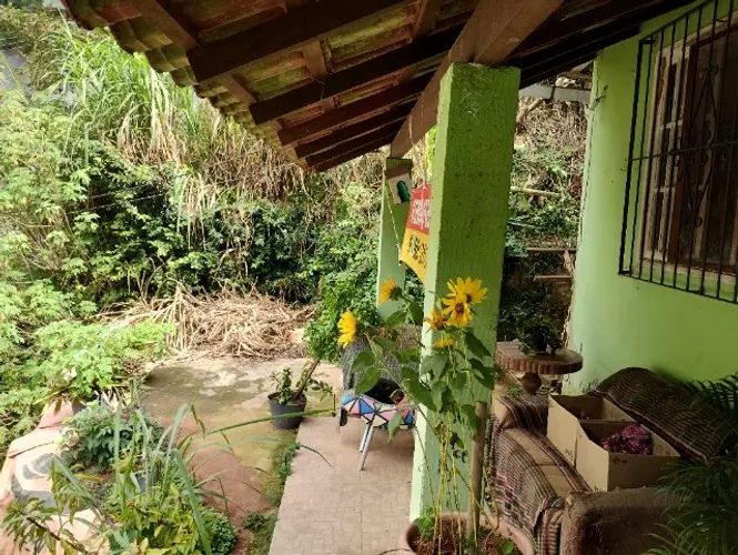 Vendo casa (terreno com 1408 m²) no Meudon - Teresopolis
