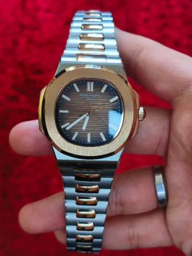 PATEK PHILIPPE NAUT?LUS ROSE GOLD