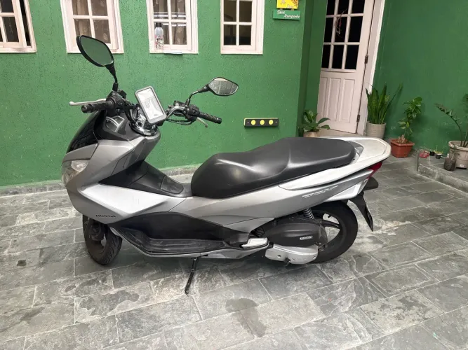 PCX Prata 2018