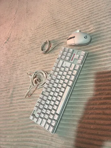 Kit teclado kumara branco e mouse logitech