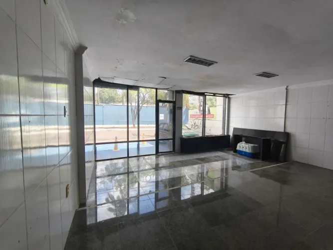 Prédio comercial à venda na Avenida Jovita Feitosa 396Mts. em Fortaleza- Ceará