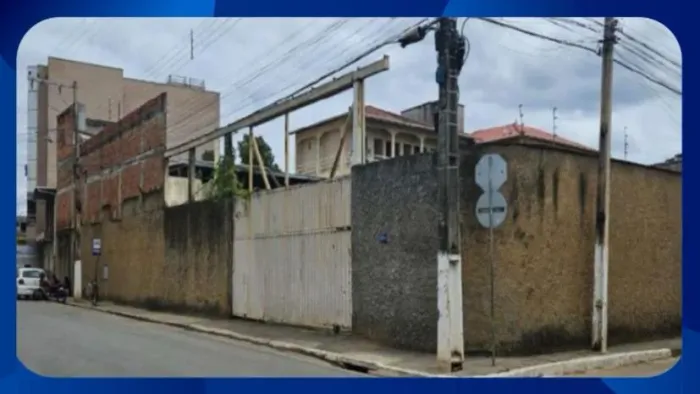 LOTE - Área de 360,00m², Avenida José Rodrigues de Almeida, n. 353, Centro, Ipaba/MG - Ipa