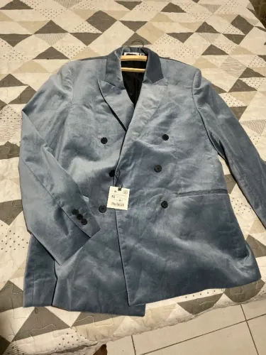 BLAZER VELUDO AZUL DE ABOTOADURA DUPLA - ZARA