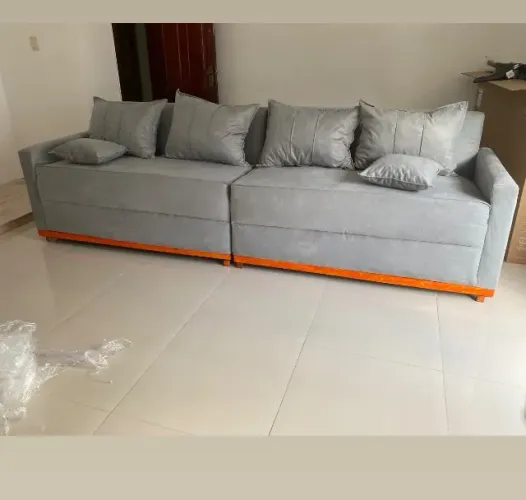 SOFÁ . Sob encomenda 