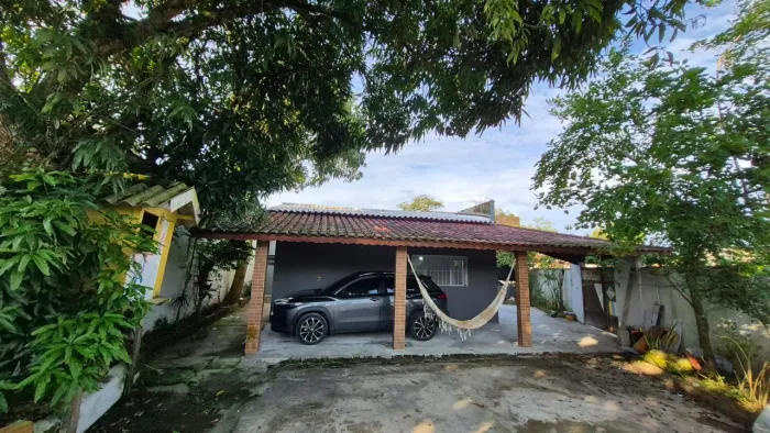 Casa térrea c/ 1 suíte + 1 dormitório - Financia