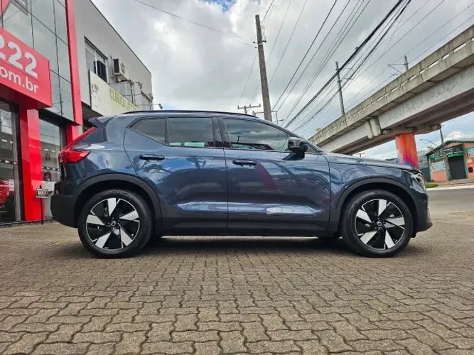 Volvo EX40 Plus P6 (elétrico) 2026