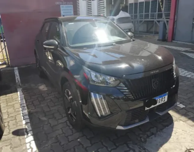 Peugeot 2008 Active 1.0 Turbo Flex 5P Aut. 2025