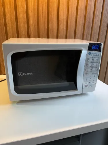 Microondas Electrolux MTD30 20l 220v