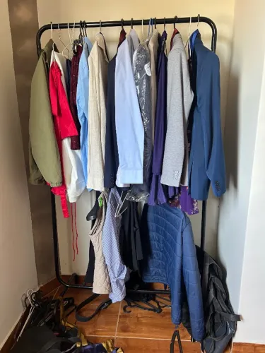 Vendo arara de roupas 2 andares