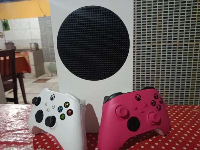 Vende se Xbox séries S