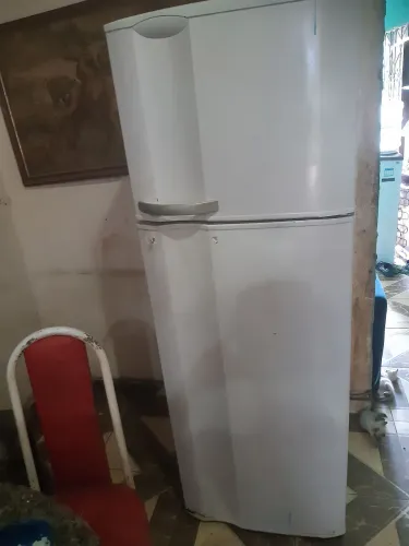 Geladeira funcionando 