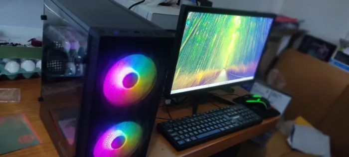 Pc Gamer completo i5 RX580 SSD 512GB, 8GB RAM MONITOR + Teclado Mouse Gamer Windows 11 Pro