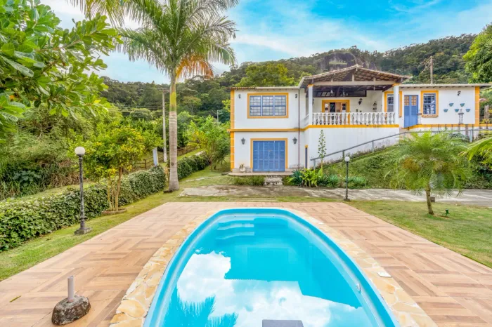 Casa com 3 quartos em Areal , Petrópolis
