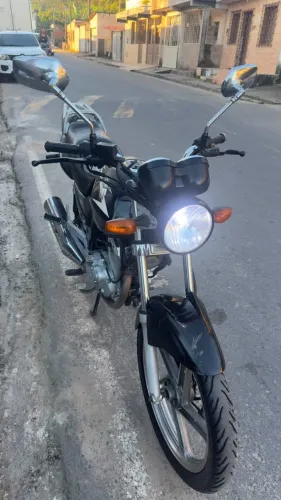 SUZUKI GSR 150i 2016