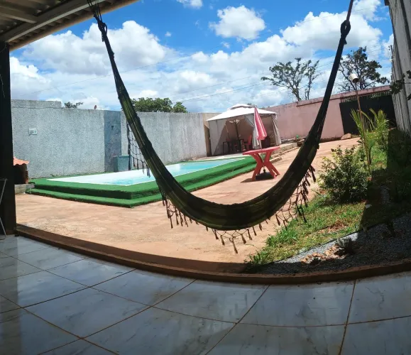 Chácara / Espaço de Lazer 300m² com 2 Piscinas - Incra 9 - Aceito Troca por Casa ou Carro