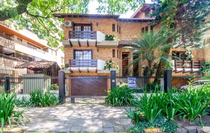 Linda casa em Condominio no Bela Vista