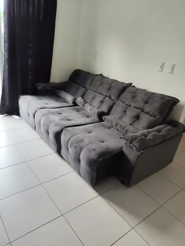 SOFÁ RETRÁTIL 3 LUGARES SEMINOVO