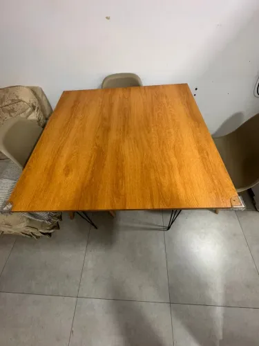 Mesa de jantar (só a mesa)