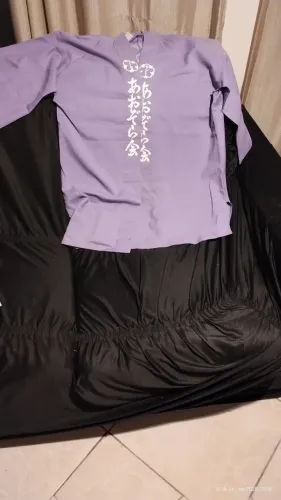 Roupa Oriental M com mancha