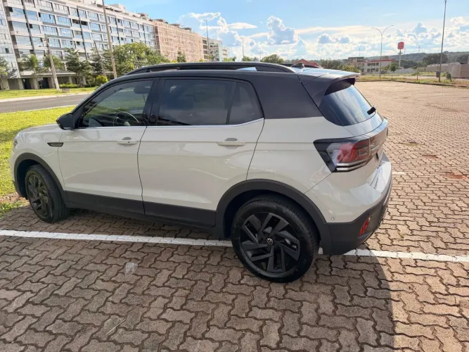 Volkswagen T-Cross Highline 1.4 TSI Flex 16V 5P AUT 2025
