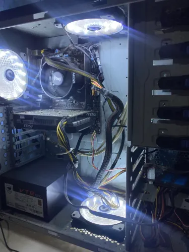     Vendo PC Gamer Ryzen 5 5500 + GTX 1650 em Ótimo Estado