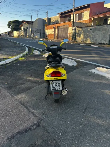 Burgman 125 