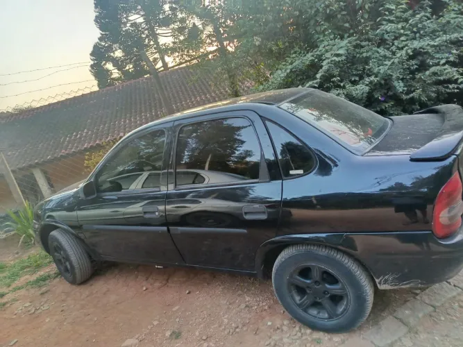 Chevrolet Corsa Sedan 1.0 MPFI 8V 71cv 4P 2004